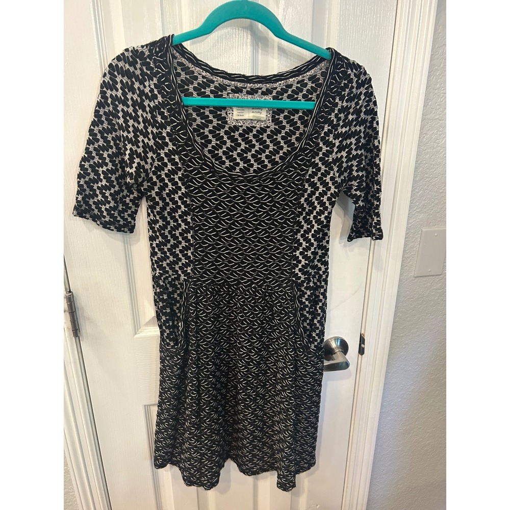 Saturday Sunday Dress Black‎ White Mixed Pattern Knit Pocket Scoop Neck S